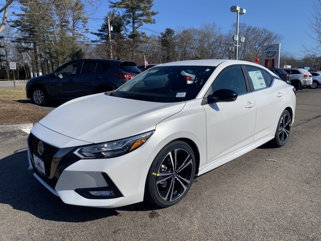 New 2020 Nissan Sentra SR FWD 4D Sedan